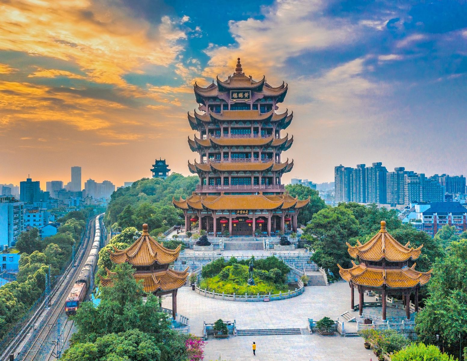 2024年湖北武汉黄鹤楼春晚分会场